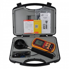 ��������� Benetech GM8901+ � ��������������� ���������