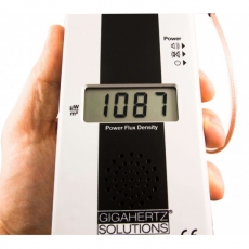 Gigahertz Solutions HF32D ���������� ������������ � ��������� ���������� 800 ��� ... 2,7 ���