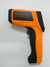 �������� ������������ Benetech GM1350 (-30...1350��)