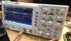 �������� ����������� 2-� ��������� OWON SDS1102